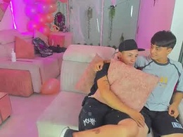 Screen Grab from houseofwarrios