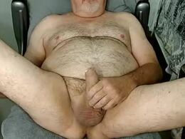 Screen Grab from hung74u