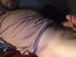 Screen Grab from hungcummer_420