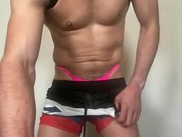Screen Grab from hunkyhornynow