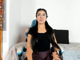 Screen Grab from iam_eli09