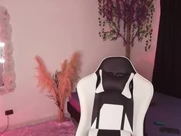 Screen Grab from iamandrey_