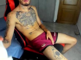 Screen Grab from iamdeo_