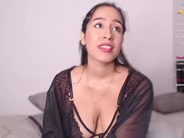 Screen Grab from iamlara1