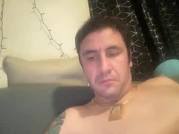 Screen Grab from iamtheparty200