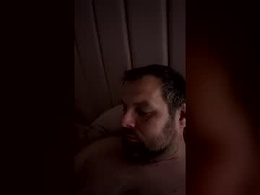 Screen Grab from idotujsdaucg