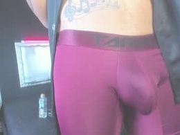 Screen Grab from ihat_s7s