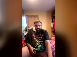 Screen Grab from ihaveanicecock00