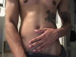 Screen Grab from iheartlol