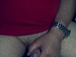 Screen Grab from ikissuuuu