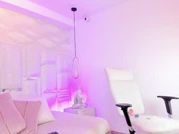 Screen Grab from im_gabrielalux