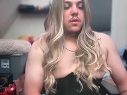 Screen Grab from imyourslutbabyy