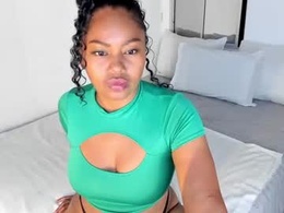 Screen Grab from irismoon777