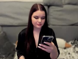 Screen Grab from isabellaprincess21