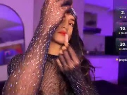 Screen Grab from isabellavega96