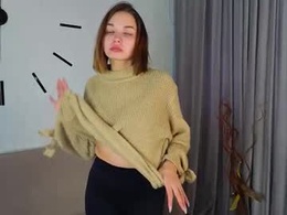 Screen Grab from isadorahumbert