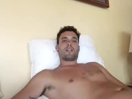 Screen Grab from itsfrank84