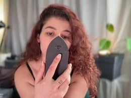 Screen Grab from itsheyness