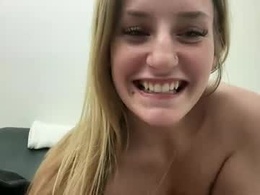 Screen Grab from itsizzybear