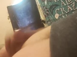 Screen Grab from itsmauibxtch
