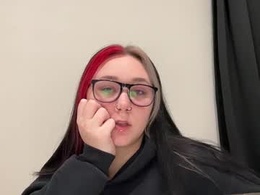 Screen Grab from iveyjade33