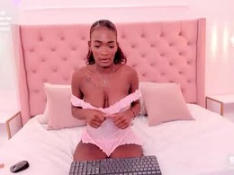 Screen Grab from ivonne_duval