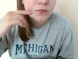 Screen Grab from ivyivy77