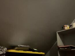 Screen Grab from iwantcumalloverme1