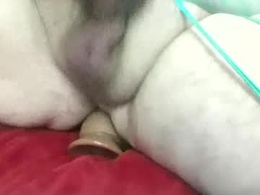 Screen Grab from izzyluvscum