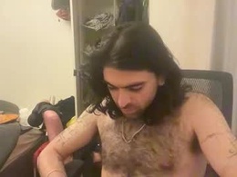 Screen Grab from j0nnytruel0v3
