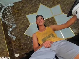 Screen Grab from jacke_sum