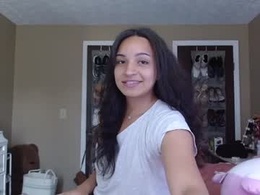 Screen Grab from jadesantanna