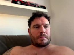 Screen Grab from jakesnake05