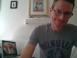 Screen Grab from jay321447