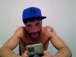 Screen Grab from jayceekloudz33