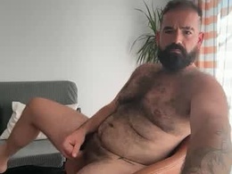 Screen Grab from jbearbearbear