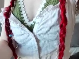 Screen Grab from jeaninenolin