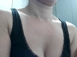 Screen Grab from jeanlyn