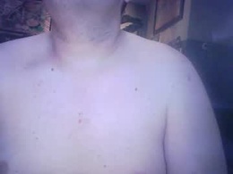 Screen Grab from jellienekkie007