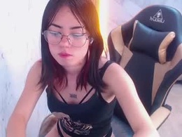 Screen Grab from jenn_red_tf