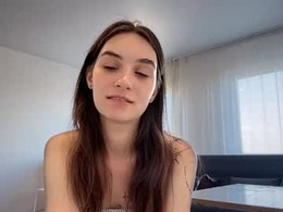 Screen Grab from jennariede