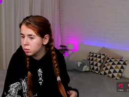 Screen Grab from jenny___fox