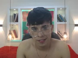 Screen Grab from jhota_diamond