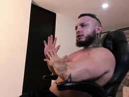 Screen Grab from jim_dupont