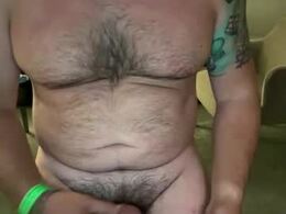 Screen Grab from joestoes3322