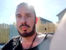 Screen Grab from johnnycoc69