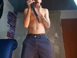 Screen Grab from johnnystoorm