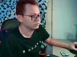 Screen Grab from josh_18cm