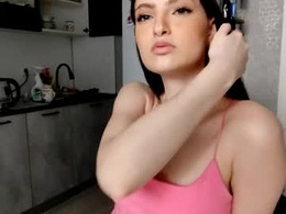 Screen Grab from juanitacalcano