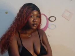 Screen Grab from juicy_melaninqueen99